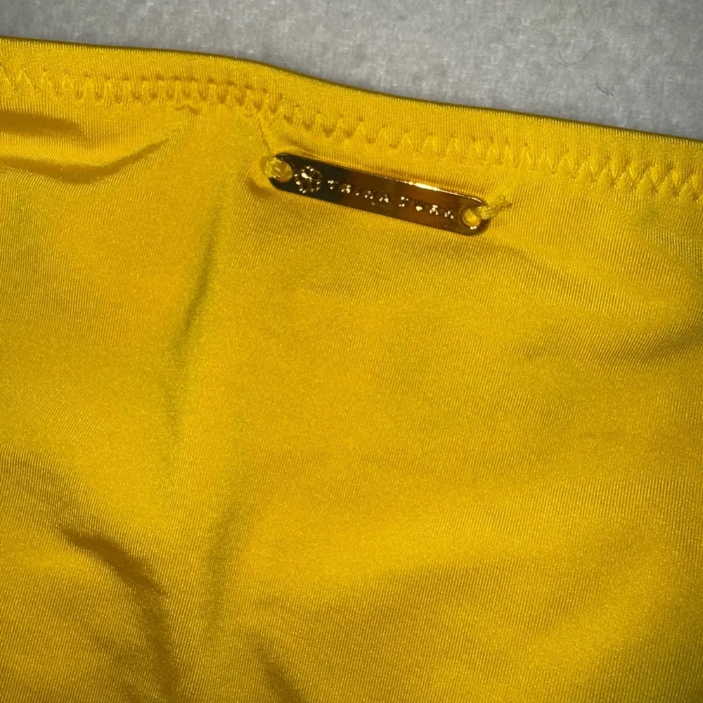 Trina Turk SZ 8 Studio Solids Shirred Tab Side‎ Bikini Bottoms SUNSHINE yellow